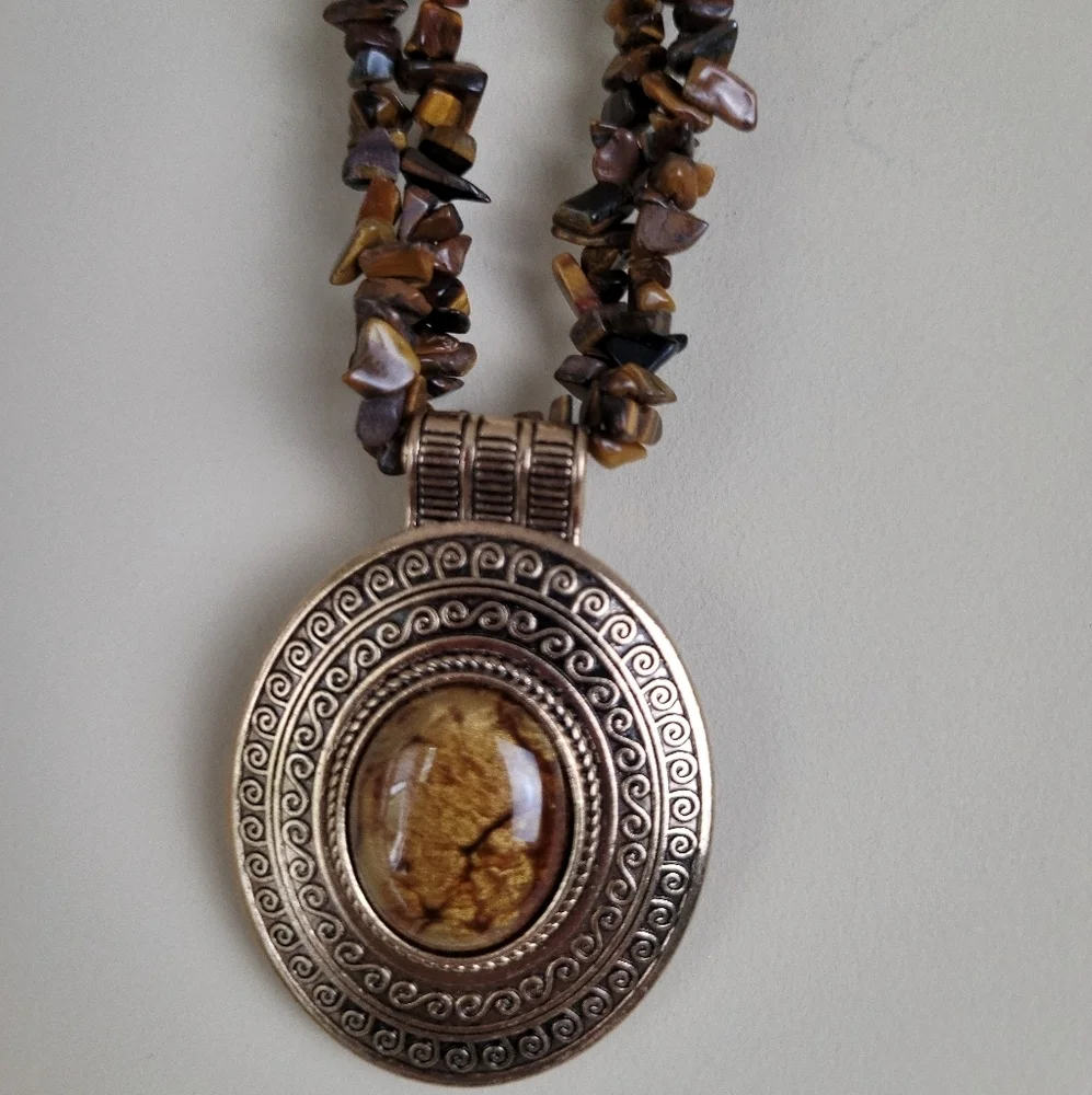 TIGER‎ EYE Cabochon Goldtone Necklace